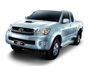 Toyota Hilux Extended Cab 2008 года